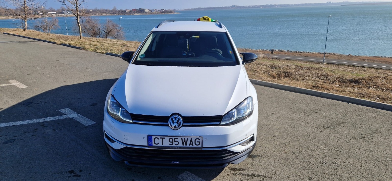 Taxi VolksWagen Golf